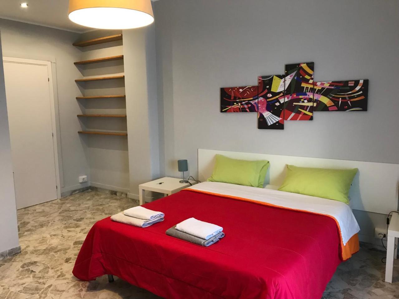 Cavour 124 -Guest-Room- Bari Luaran gambar